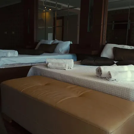 فندق Roxx Deluxe & Karabag