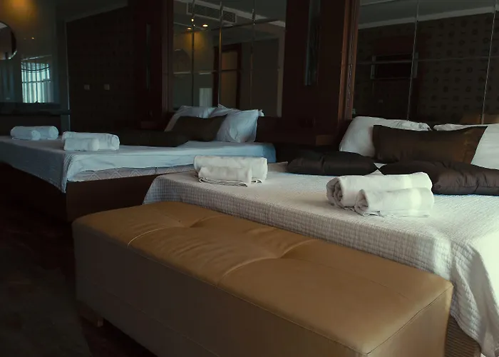 Hotel Roxx Deluxe & Karabag